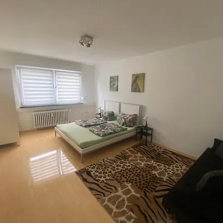 Chic & Trendy Near Cetral Station