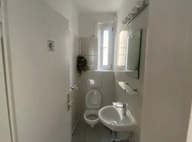 Chic & Trendy Near Cetral Station