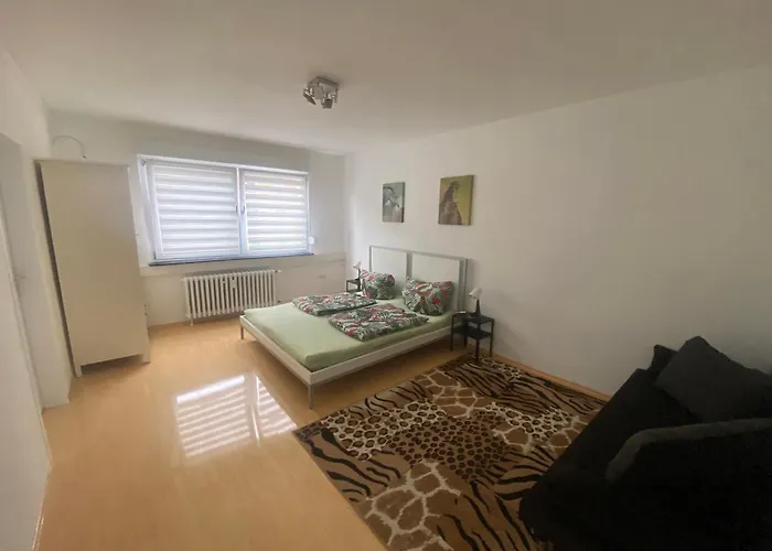 Chic & Trendy Near Cetral Station